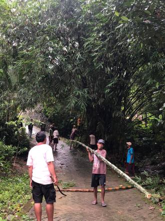 Sambut Bulan Suci Ramadhan, Warga Dusun Krajan Melaksanakan Kerja Bakti